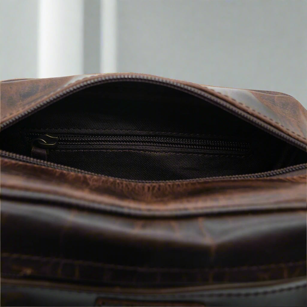 Dopp Kit Leather Bag