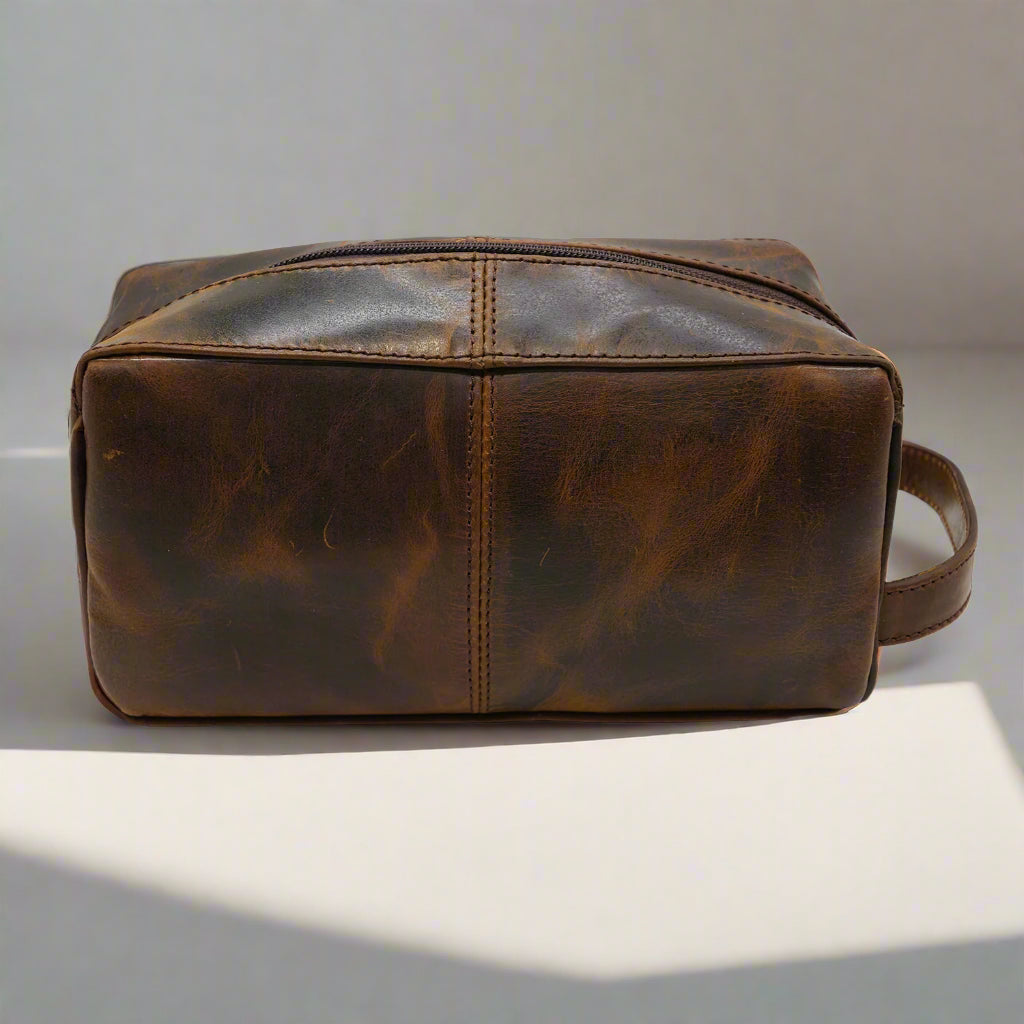 Classic Leather Toiletry Bag