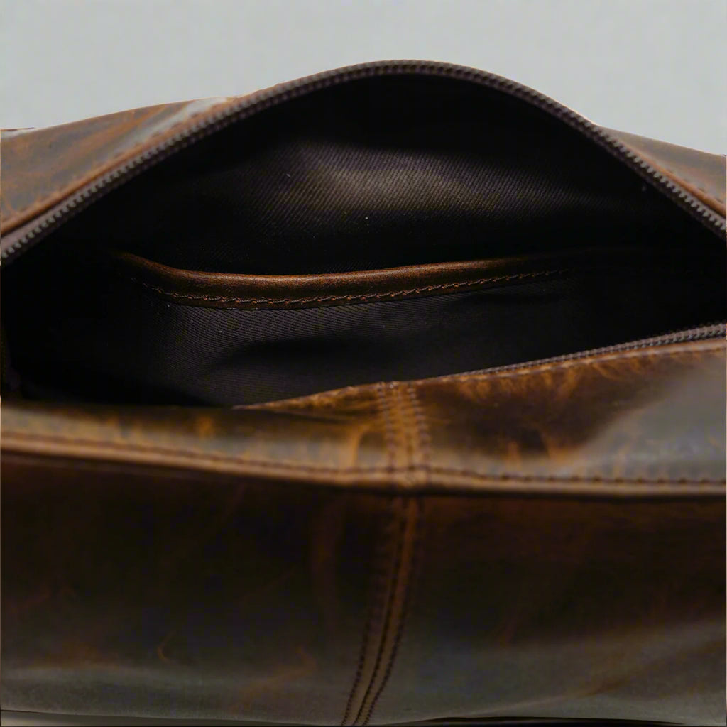 Classic Leather Toiletry Bag