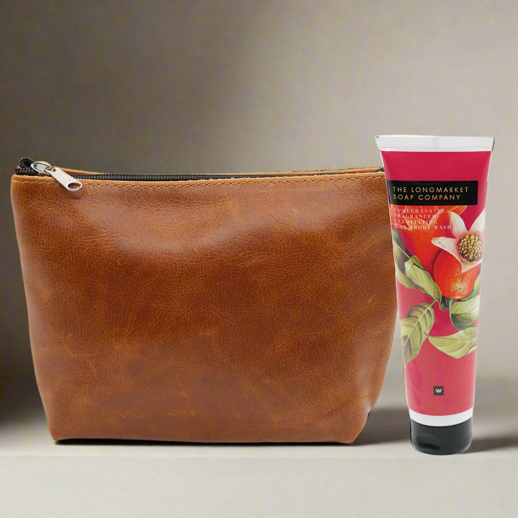 Molly Make up Bag and body wash