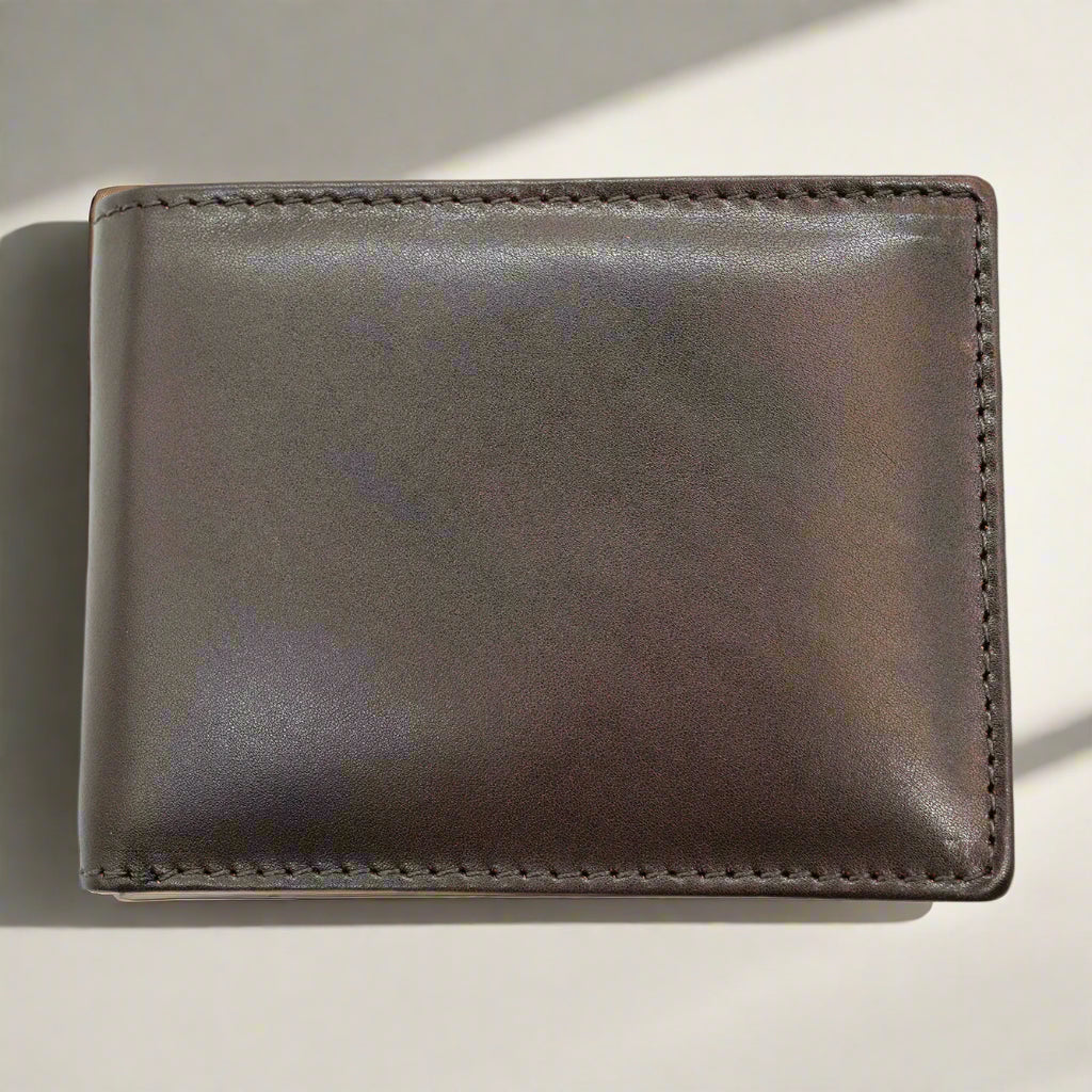 Chow Bello Leather Wallet