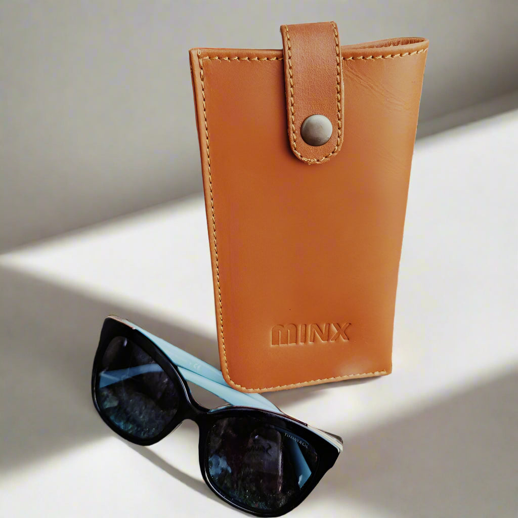 Sunny Leather Sunglass Pouch