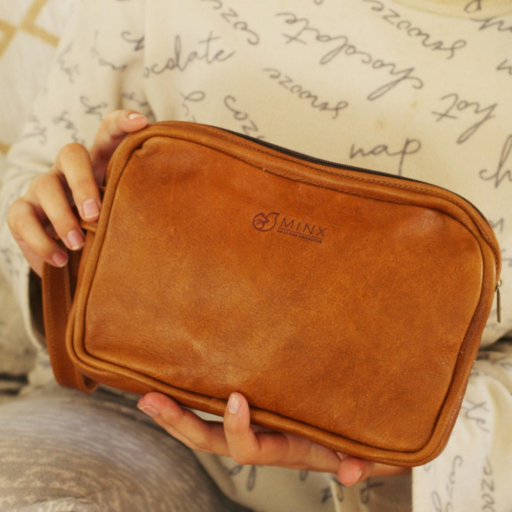 Dino Leather Toiletry Bag Gift Set