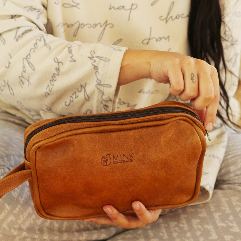 Dino Leather Toiletry Bag Gift Set