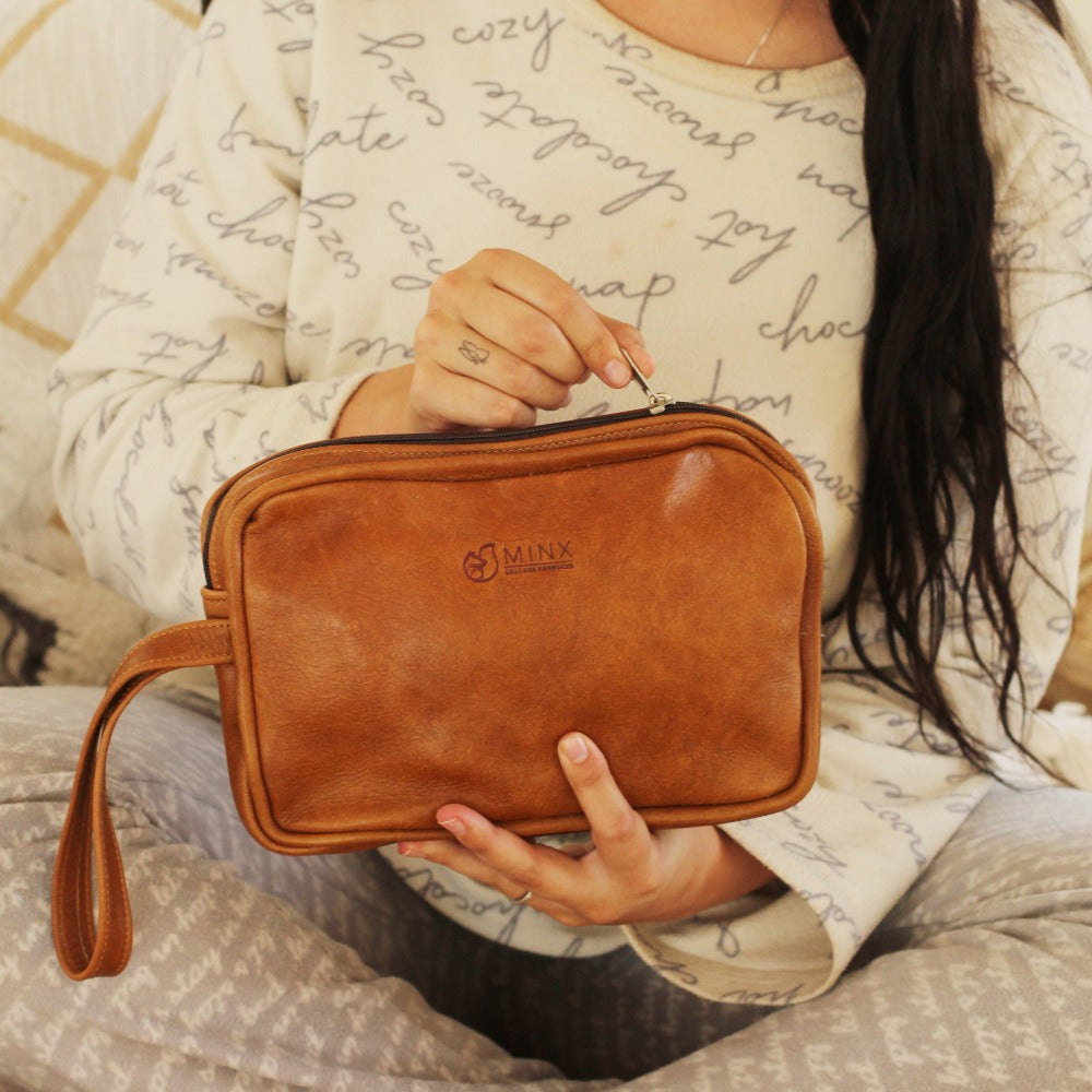 Dino Leather Toiletry Bag Gift Set