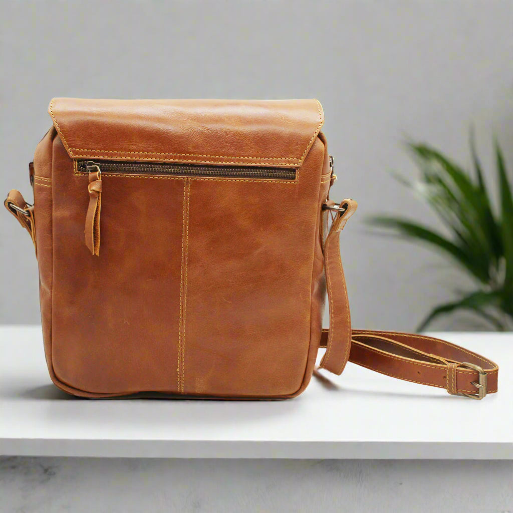 Jessie Leather Messenger Bag
