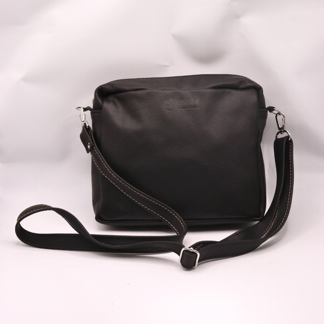 O' Kelly Leather Slingbag