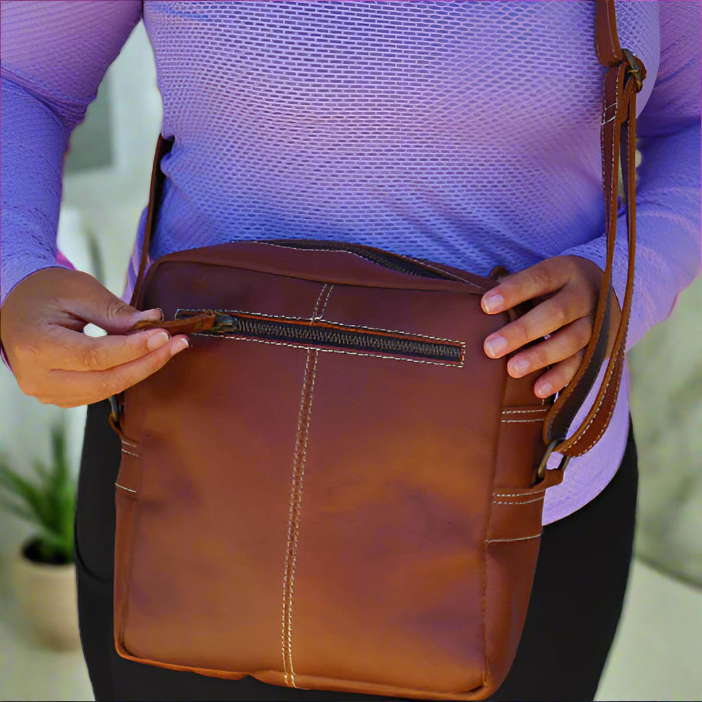 Bonny Leather Sling Bag