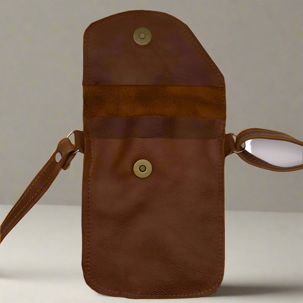 Mobile phone pouch