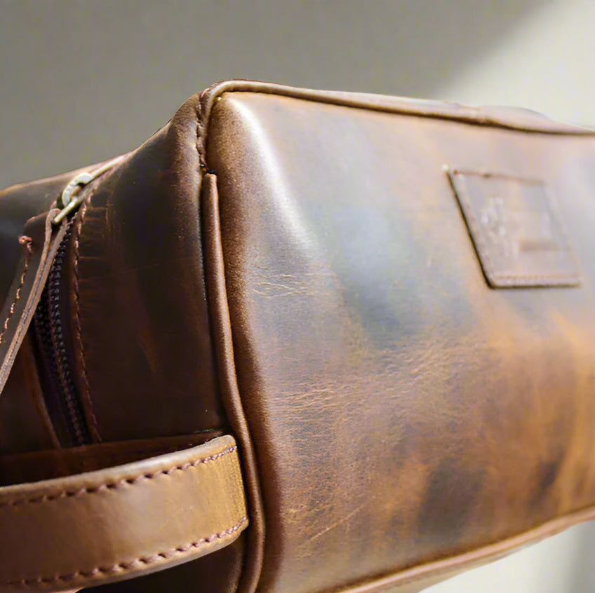 Classic Leather Toiletry Bag