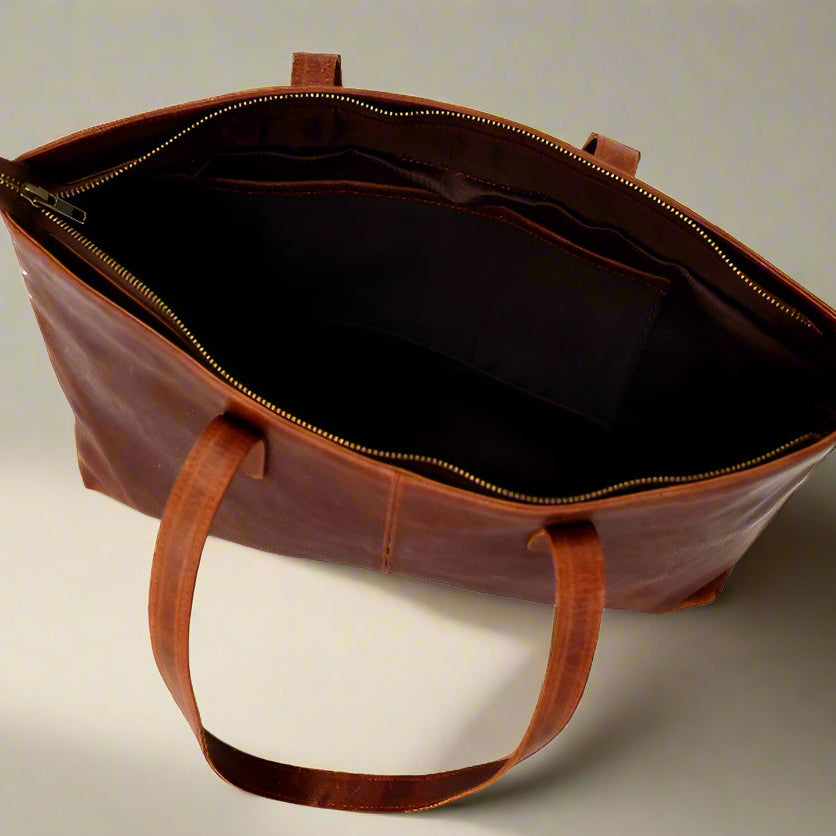 Miss Rosie Leather Hand / Laptop bag