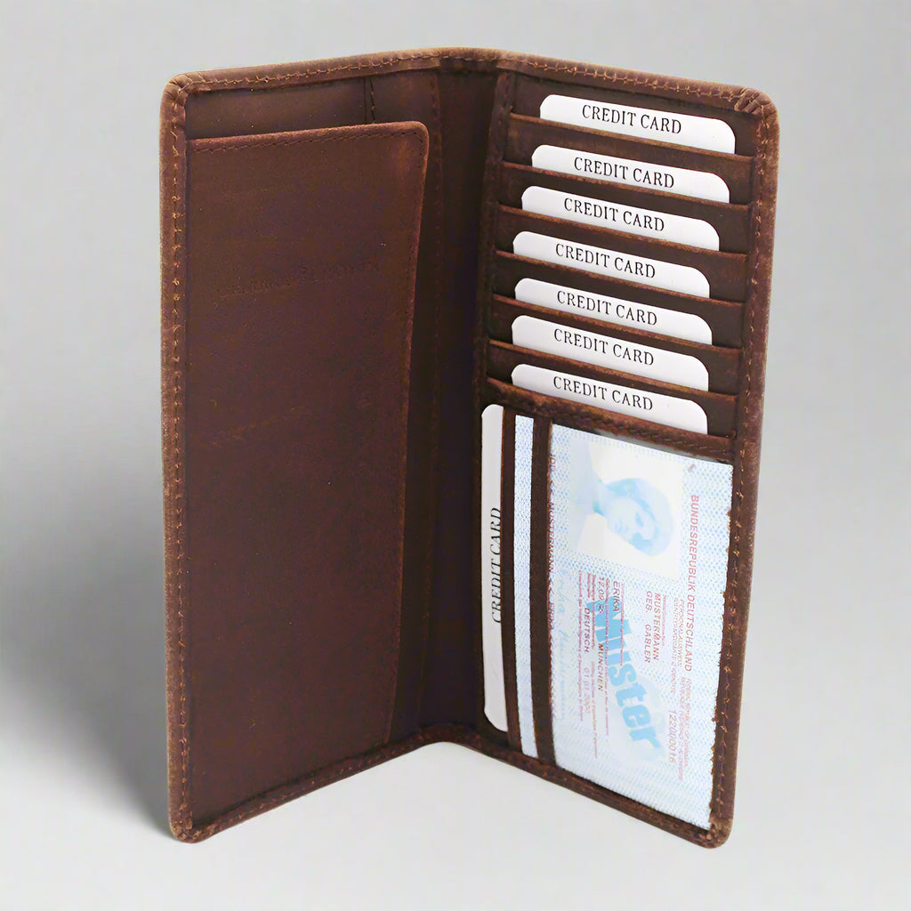 Slimfit Leather Travel Companion