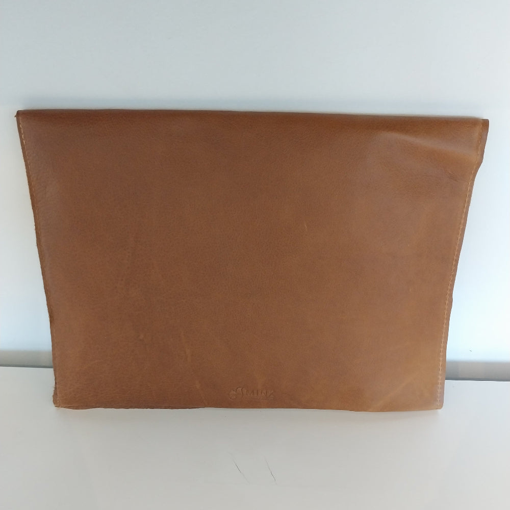 The Rover Executive Sleeve