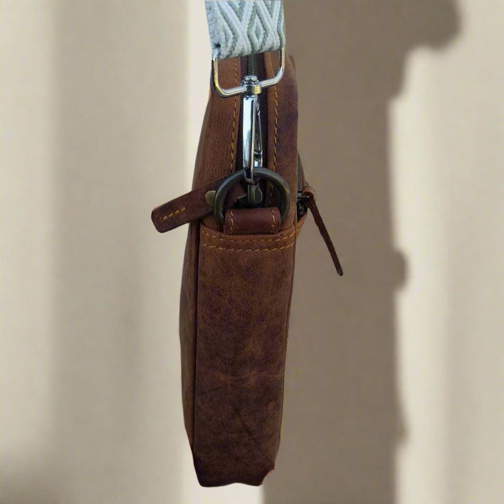 Bonny Detachable Sling