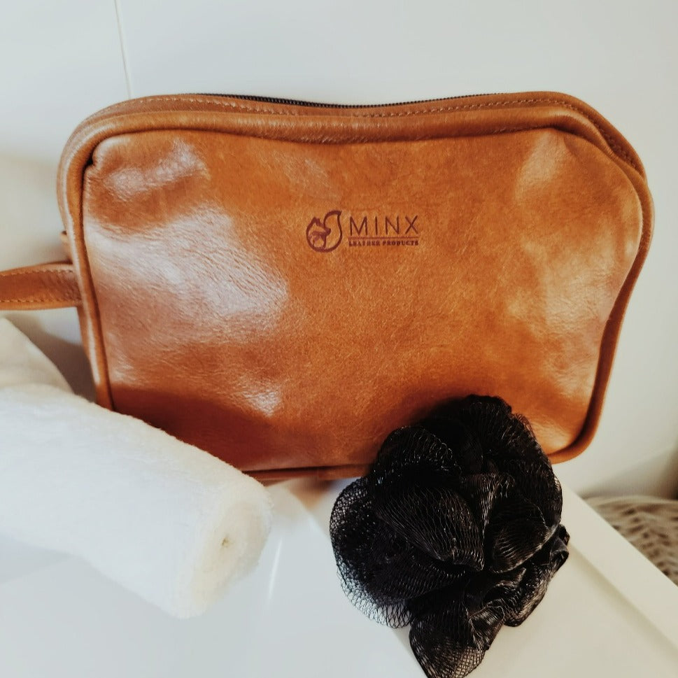 Personalized leather toiletry bag hotsell