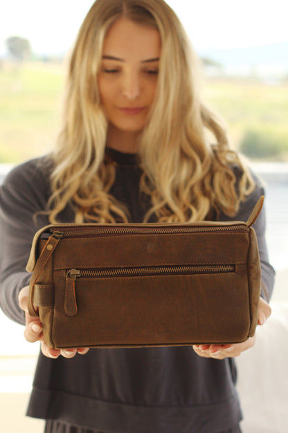 Toiletry Bag Buffalo Leather - Gift Set