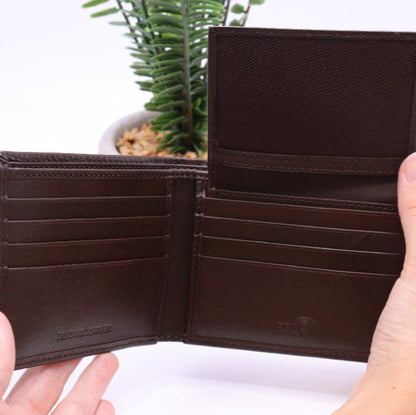 Chow Bello Leather Wallet