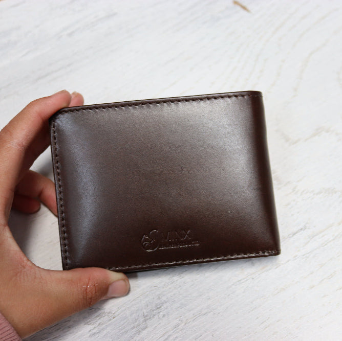 Chow Bello Leather Wallet